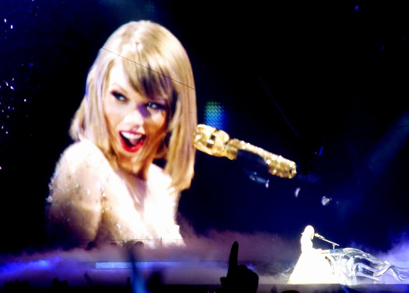 Taylor Swift — May 30 - Detroit, Michigan — photo 155