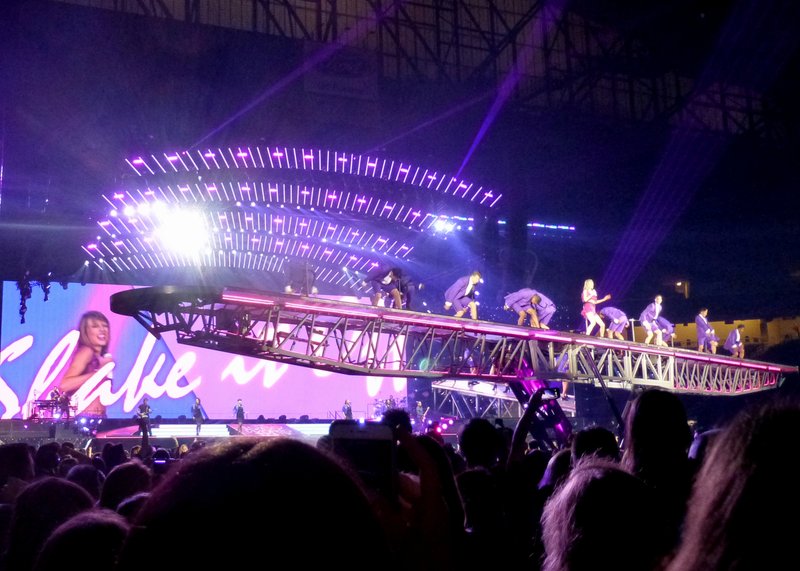 Taylor Swift — May 30 - Detroit, Michigan — photo 179