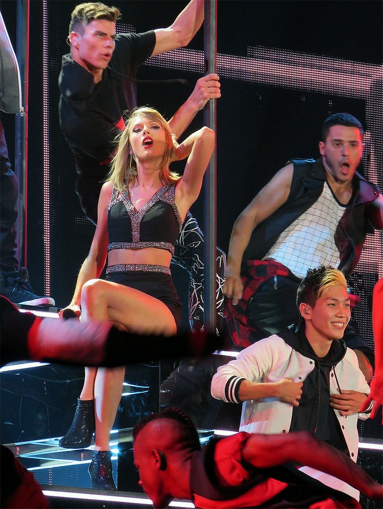 Taylor Swift — May 5 - Tokyo, Japan — photo 23