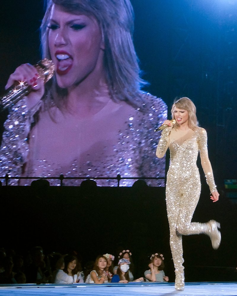 Taylor Swift — May 5 - Tokyo, Japan — photo 76
