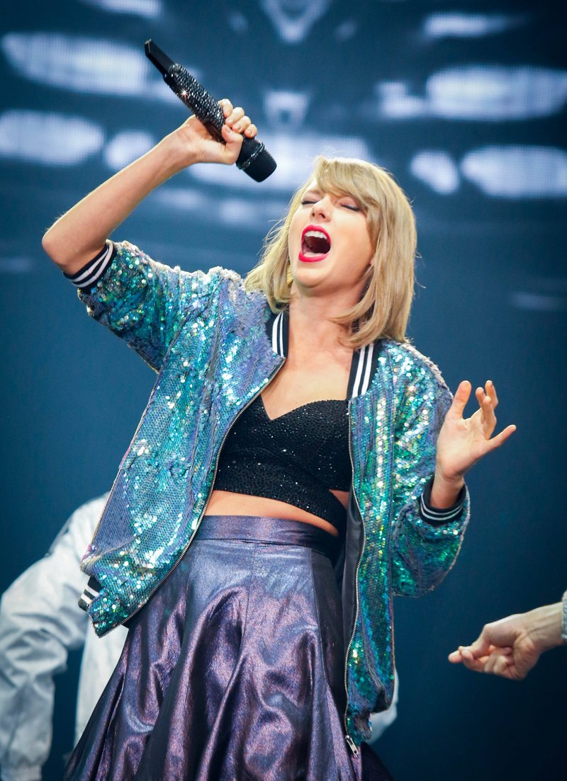 Taylor Swift — November 10 - Shanghai, China — photo 95