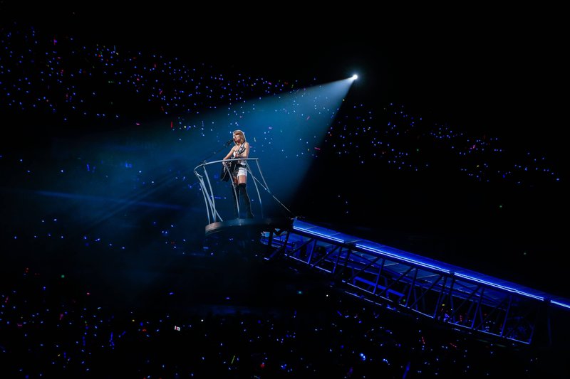 Taylor Swift — November 10 - Shanghai, China — photo 112