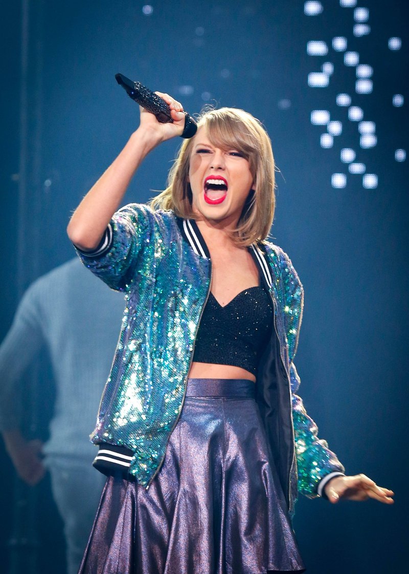 Taylor Swift — November 10 - Shanghai, China — photo 143