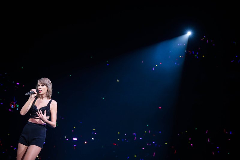 Taylor Swift — November 10 - Shanghai, China — photo 144