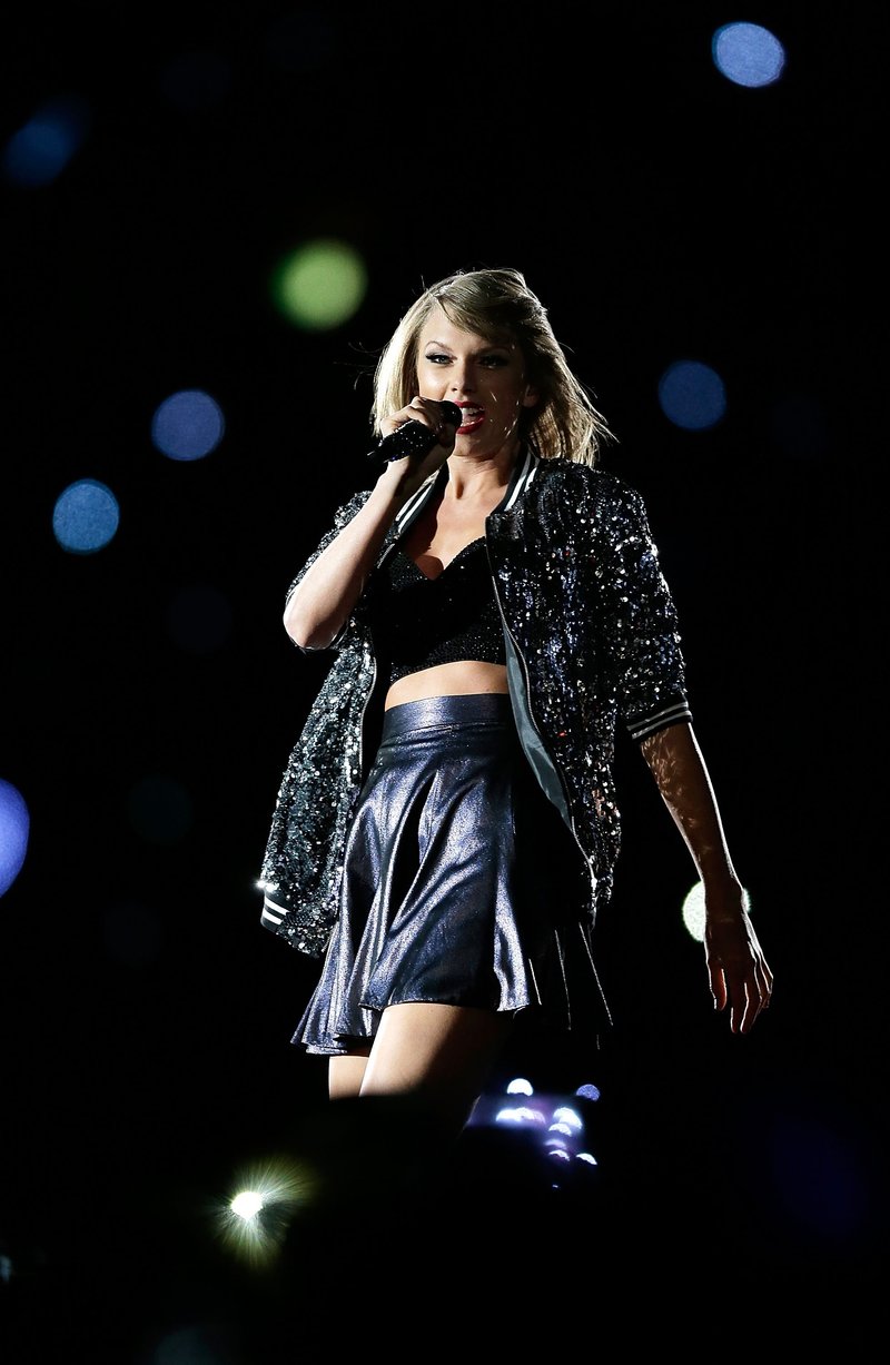 Taylor Swift — November 28 - Sydney, Australia — photo 6