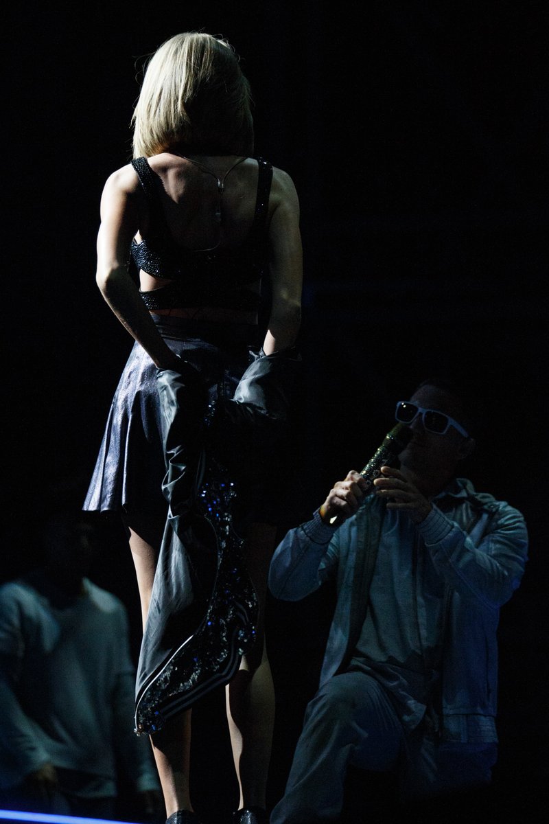 Taylor Swift — November 28 - Sydney, Australia — photo 117