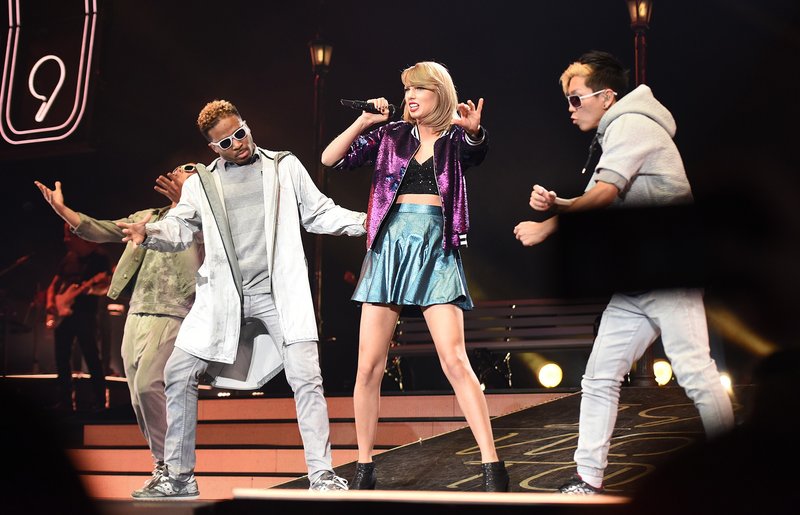 Taylor Swift — October 27 - Miami, Florida — photo 33