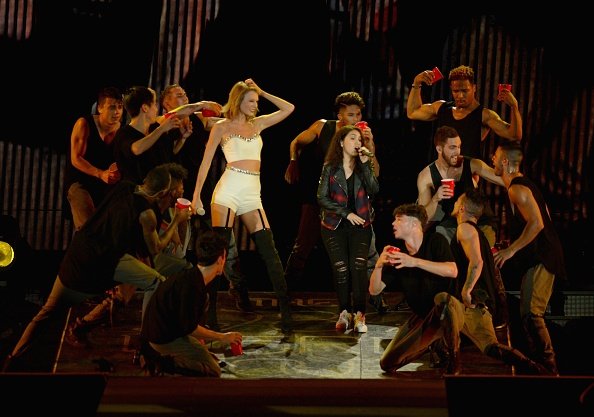 Taylor Swift — October 31 - Tampa, Florida — photo 10