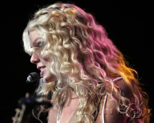 Taylor Swift — @ Chula Vista, CA — photo 11