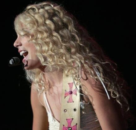 Taylor Swift — @ Chula Vista, CA — photo 20