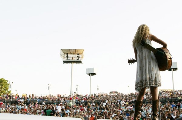 Taylor Swift — @Kansas City, KS — photo 5