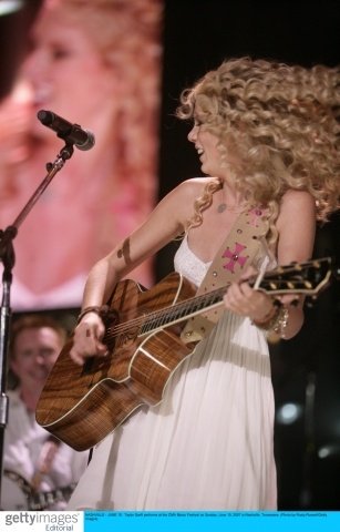 Taylor Swift — @Kansas City, KS — photo 10