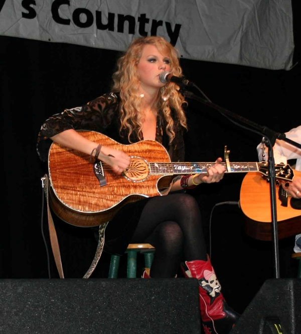 Taylor Swift — misc from 2007 — photo 13