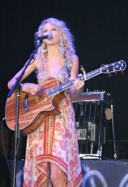 Taylor Swift — misc from 2007 — photo 26
