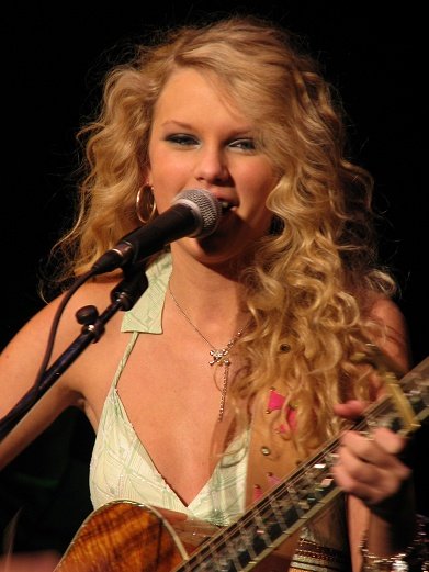 Taylor Swift — @ Nashville, TN — photo 14