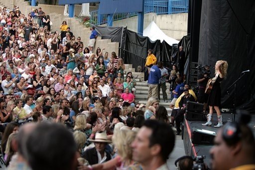 Taylor Swift — @Orange Beach, AL — photo 19