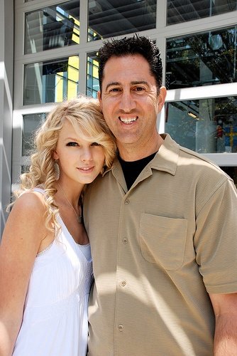 Taylor Swift — Special Yahoo! Performance — photo 18