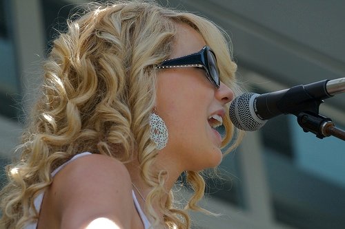 Taylor Swift — Special Yahoo! Performance — photo 26