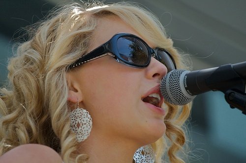 Taylor Swift — Special Yahoo! Performance — photo 27