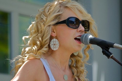 Taylor Swift — Special Yahoo! Performance — photo 43