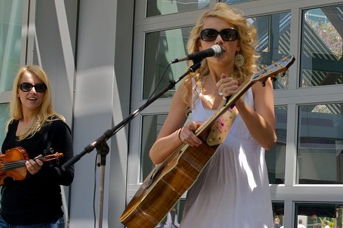 Taylor Swift — Special Yahoo! Performance — photo 45