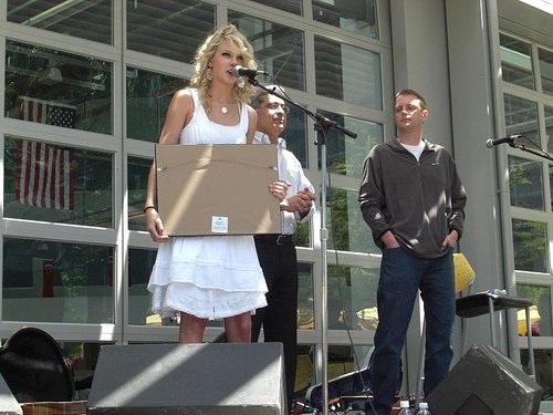Taylor Swift — Special Yahoo! Performance — photo 72