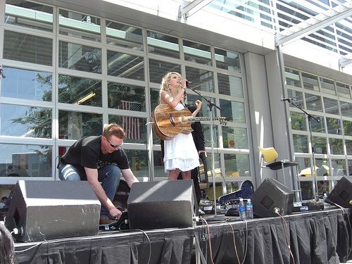 Taylor Swift — Special Yahoo! Performance — photo 108