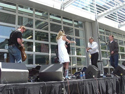 Taylor Swift — Special Yahoo! Performance — photo 111
