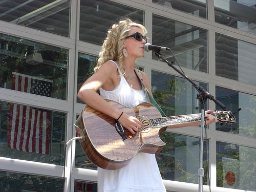 Taylor Swift — Special Yahoo! Performance — photo 114