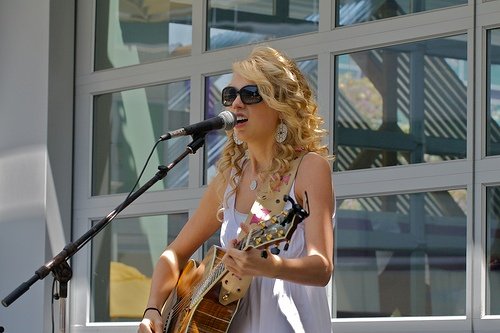 Taylor Swift — Special Yahoo! Performance — photo 131