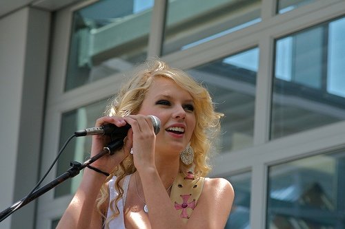 Taylor Swift — Special Yahoo! Performance — photo 134