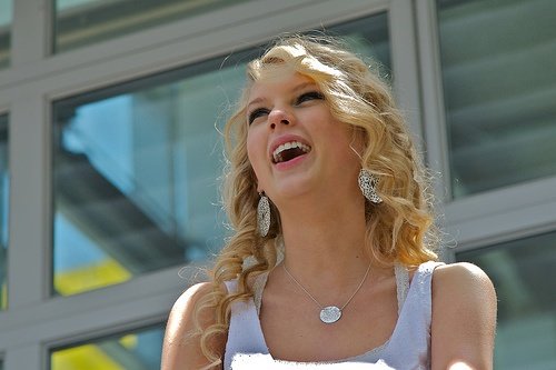 Taylor Swift — Special Yahoo! Performance — photo 136