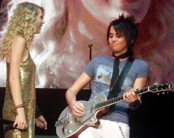 Taylor Swift — @Chattanooga, TN — photo 5