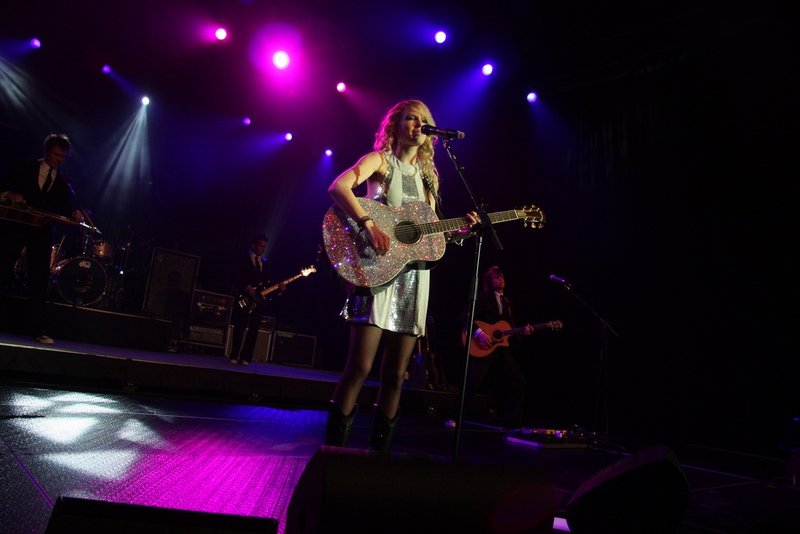 Taylor Swift — 2008 Country Radio Seminar in Nashville — photo 31