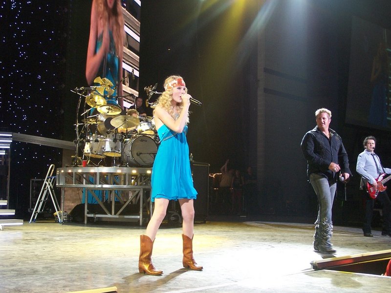 Taylor Swift — @ Milwaukee, Wisconsin — photo 11
