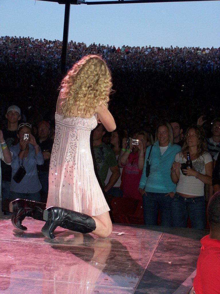 Taylor Swift — @ Milwaukee, Wisconsin — photo 16