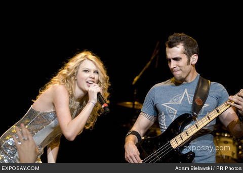 Taylor Swift — @ Rialto Square Theatre — photo 22