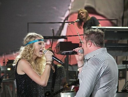 Taylor Swift — @Superpages.com Center ,Dallas — photo 4