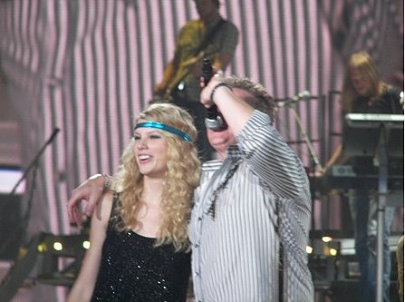 Taylor Swift — @Superpages.com Center ,Dallas — photo 5