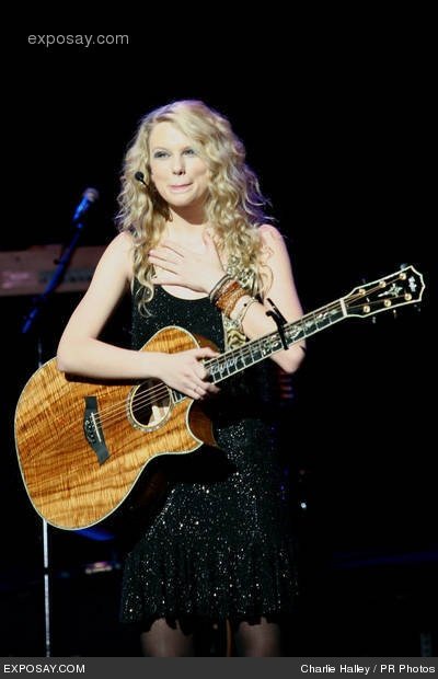 Taylor Swift — @ Tampa Bay Performing Arts Center — photo 7