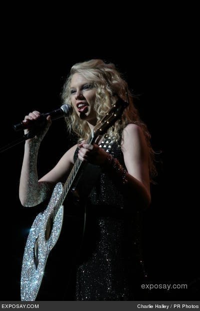 Taylor Swift — @ Tampa Bay Performing Arts Center — photo 14