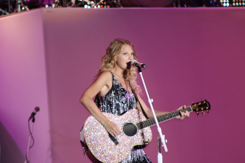 Taylor Swift — 17th Annual Country Thunder USA — photo 51