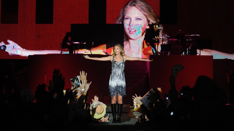Taylor Swift — 17th Annual Country Thunder USA — photo 81