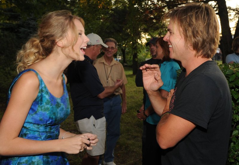 Taylor Swift — 17th Annual Country Thunder USA — photo 100