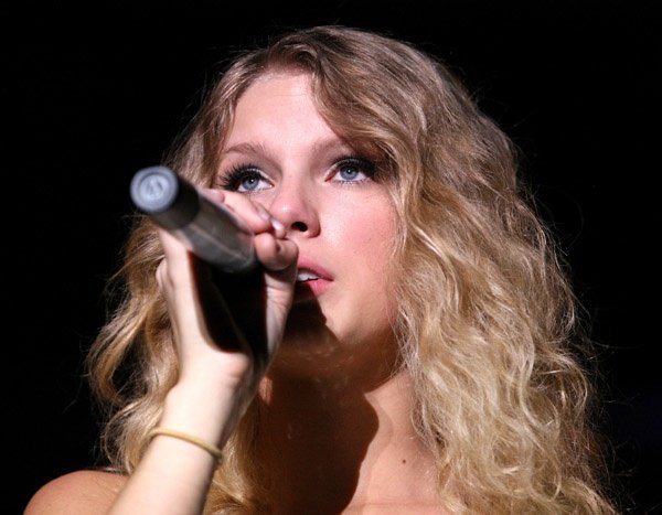 Taylor Swift — 2009 BamaJam Music and Arts Festival — photo 54