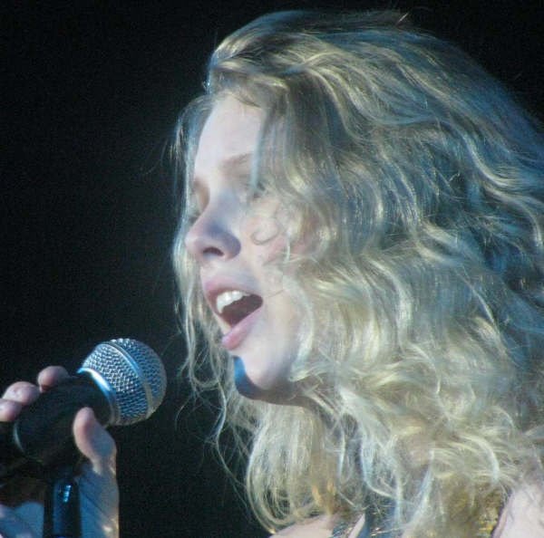 Taylor Swift — @ Brisbane, Australia — photo 14