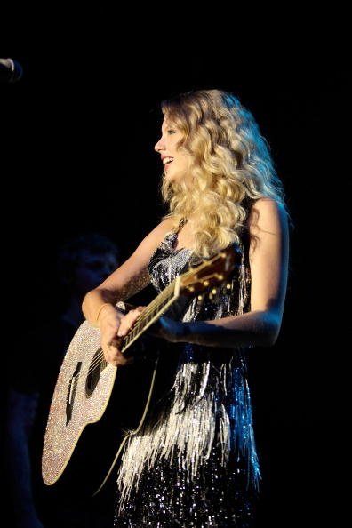 Taylor Swift — 2009 Country USA Featival — photo 3