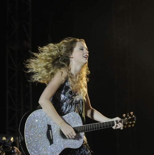 Taylor Swift — 2009 Country USA Featival — photo 10