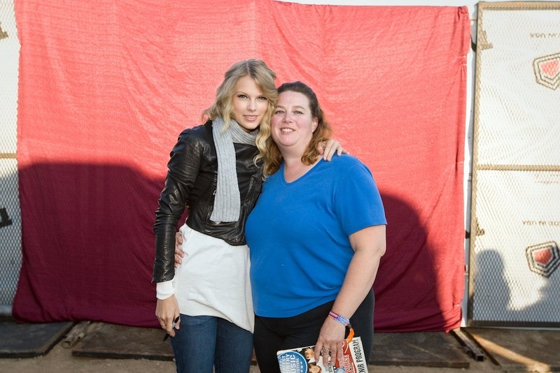 Taylor Swift — July 10 - Craven Country Jamboree — photo 24