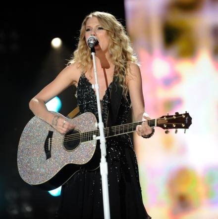 Taylor Swift — June 14 - CMA Music Festival — photo 76